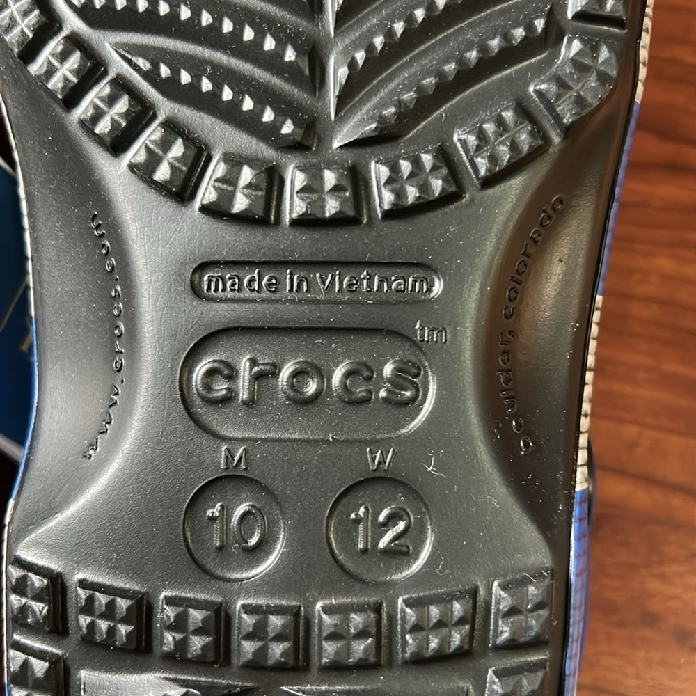 CROCS Harry Potter Ravenclaw Classic Clog US Size M10/W12 - Picture 10 of 11
